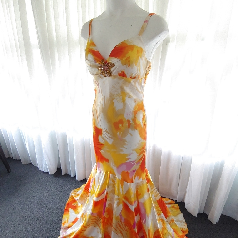 Mary L Couture dress.  Size M.